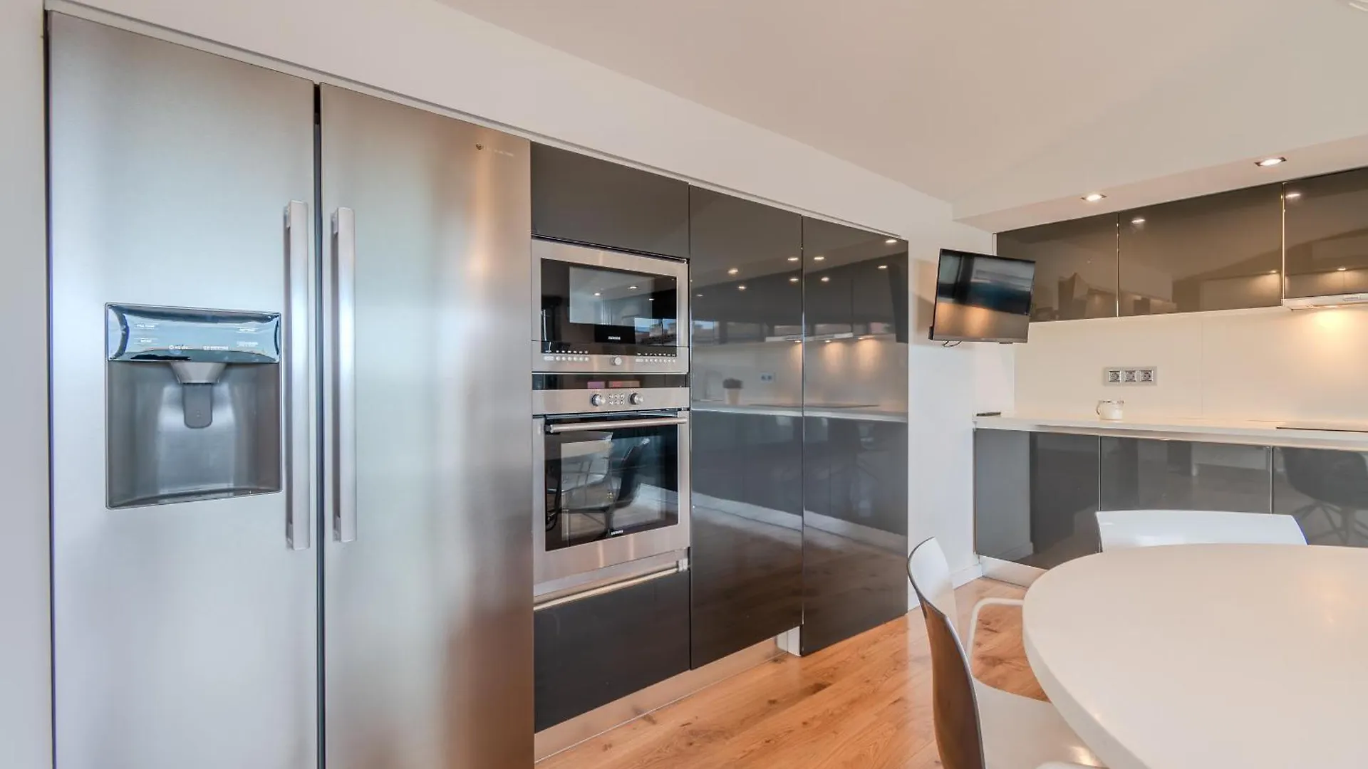 Gran Duplex Cerca Del Mar Con Piscina Privada En El Centro De Rosesヴィラ 別荘 ロザス
